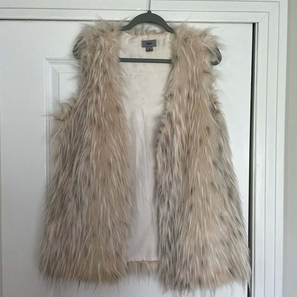Yaira Jacket - Size Medium